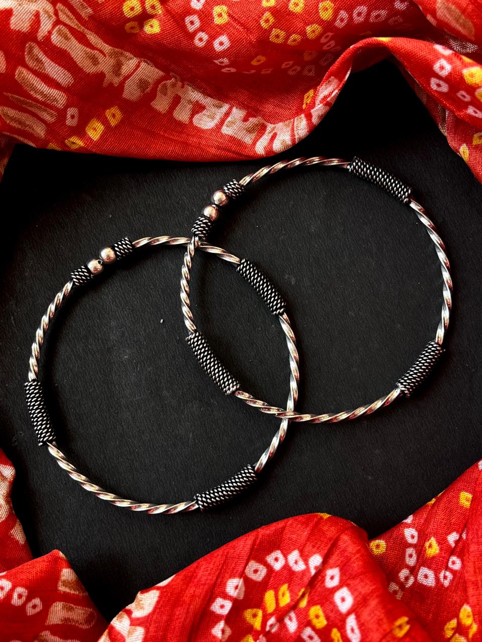 Oxidized Designer Anklet Pair