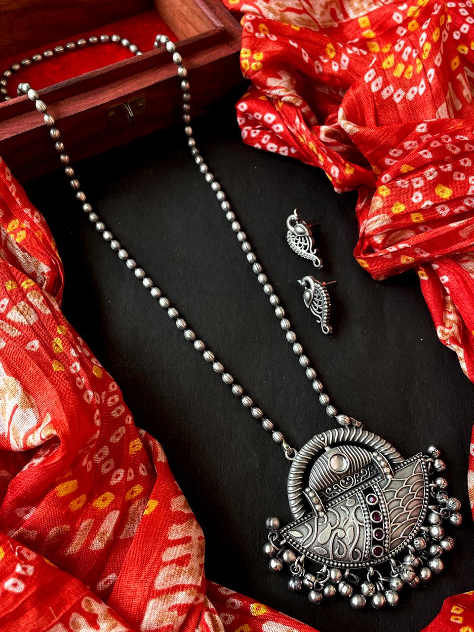 Oxidized Ethnic Pendant Chain Necklace with Earring set