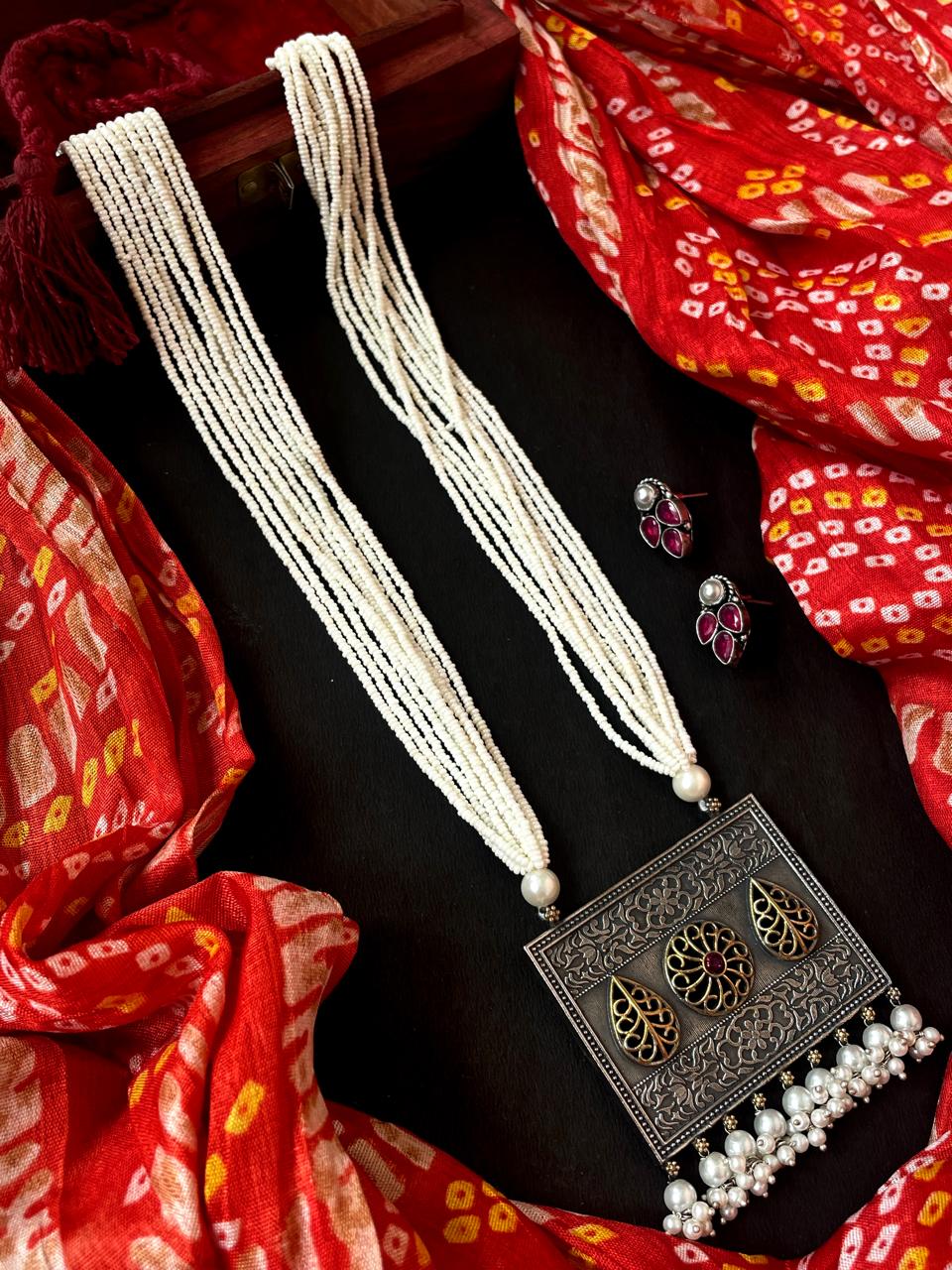 Oxidized Pendant Beaded Mala Necklace with Earring Set