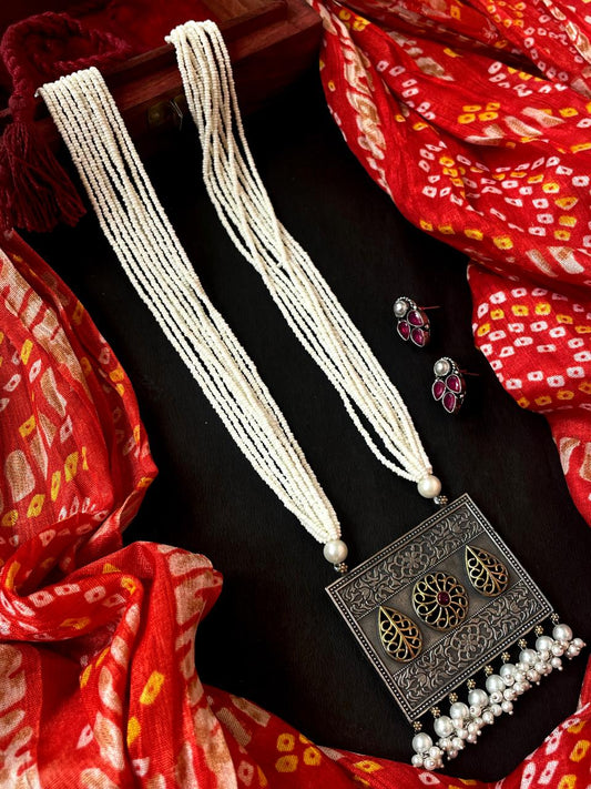 Oxidized Pendant Beaded Mala Necklace with Earring Set