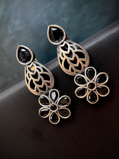 Oxidized Stud Earring