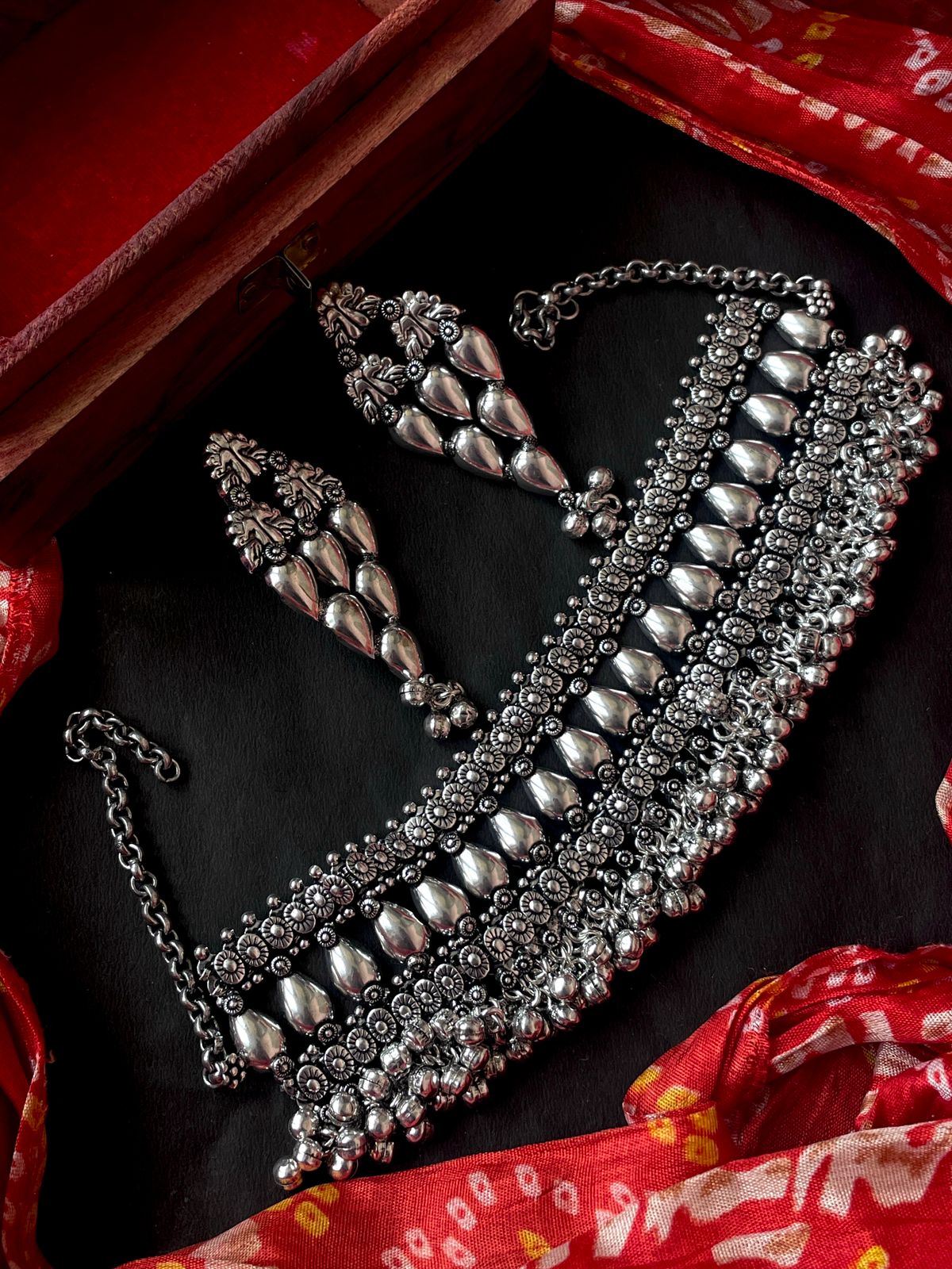 Silver Replica Choker with Earring Partywear Set