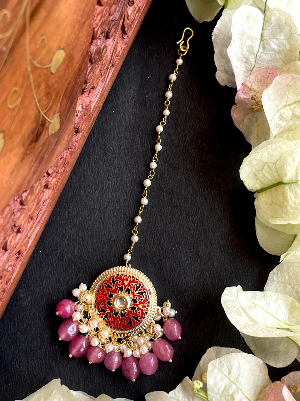 Stone Bead Meenakari Mangtika