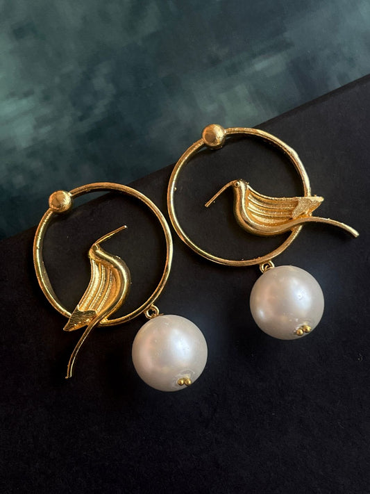 Pearl with Golden Top Stud Earring