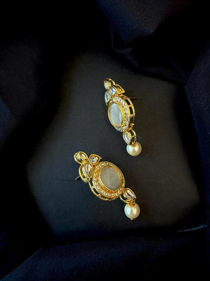 Monalisa Stone Big Pendant Beaded Multi Layered Mala Necklace with Earring set