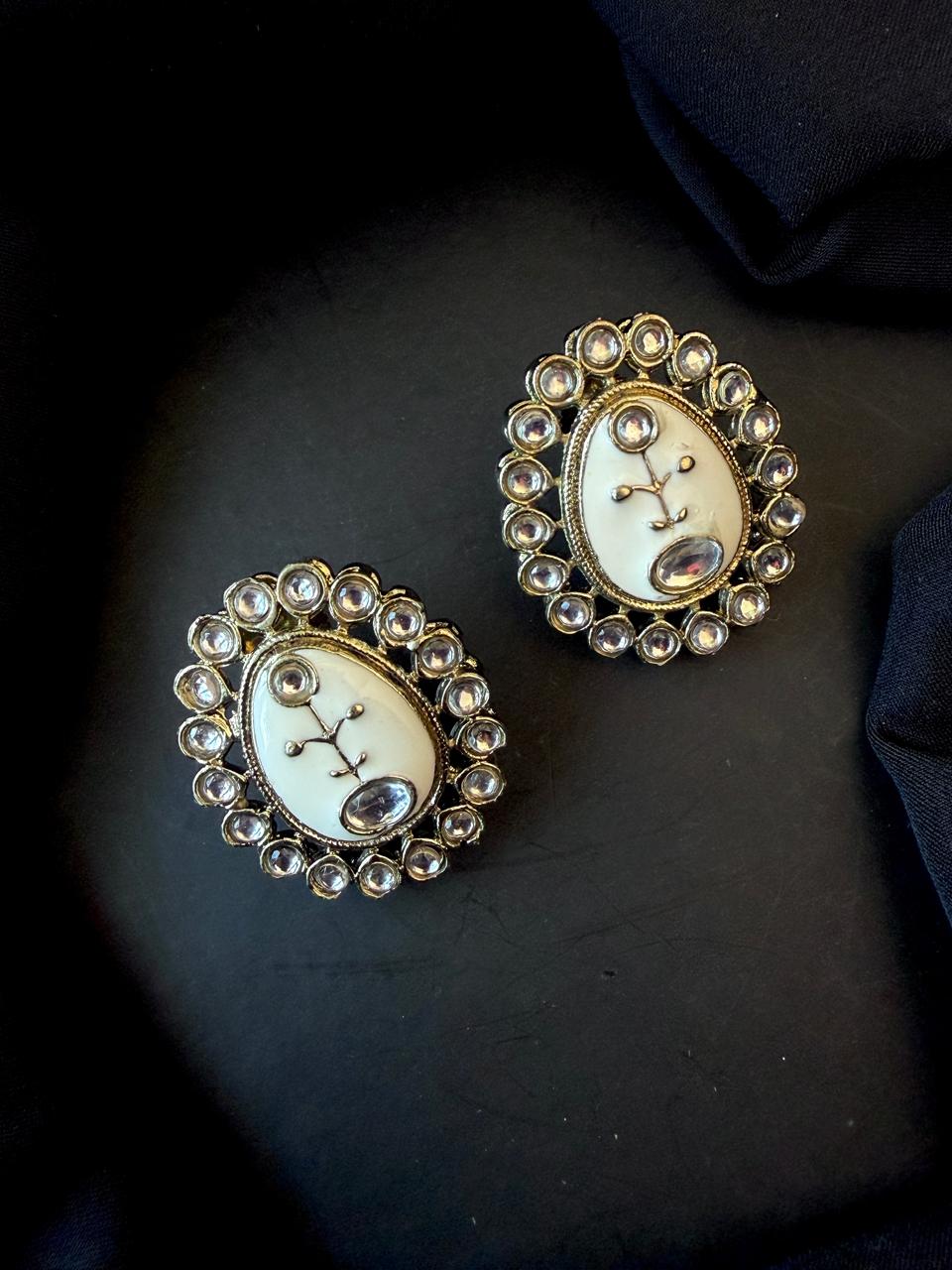 Meenakari Pendant Beaded Mala Necklace with Earring set