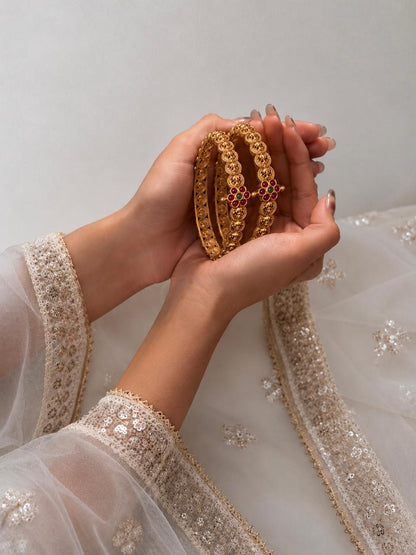 Golden Ethnic Partywear Bangles (2pc set)