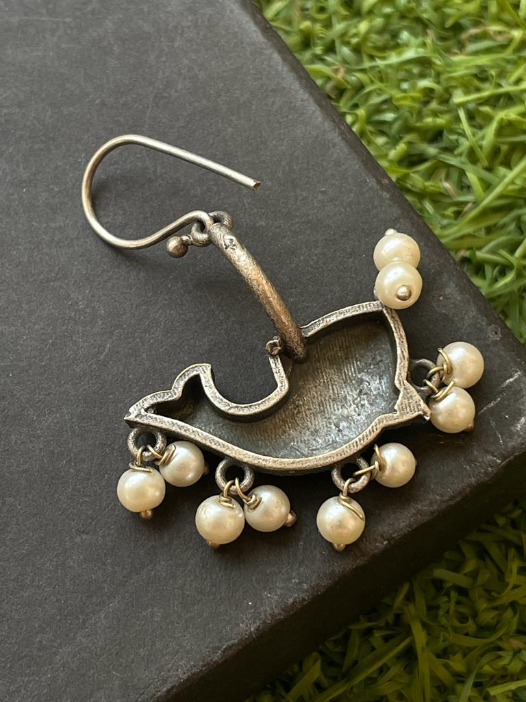 Brass Oxidized Fish Shape Beaded Earring