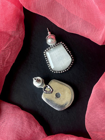 Monalisa Stone Silver Replica Earring