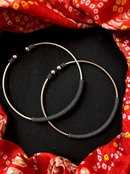 Oxidized Designer Anklet Pair
