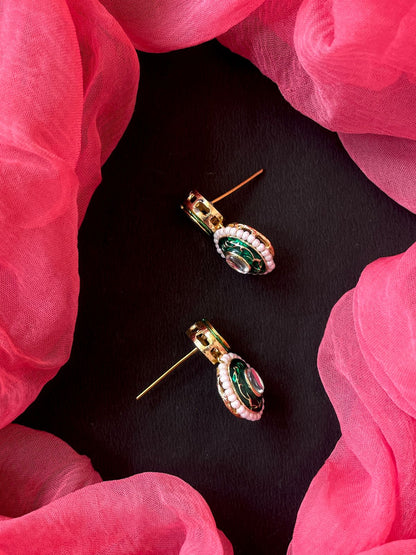 AD with Monalisa Stone Meenakari Pendant with Earring Set