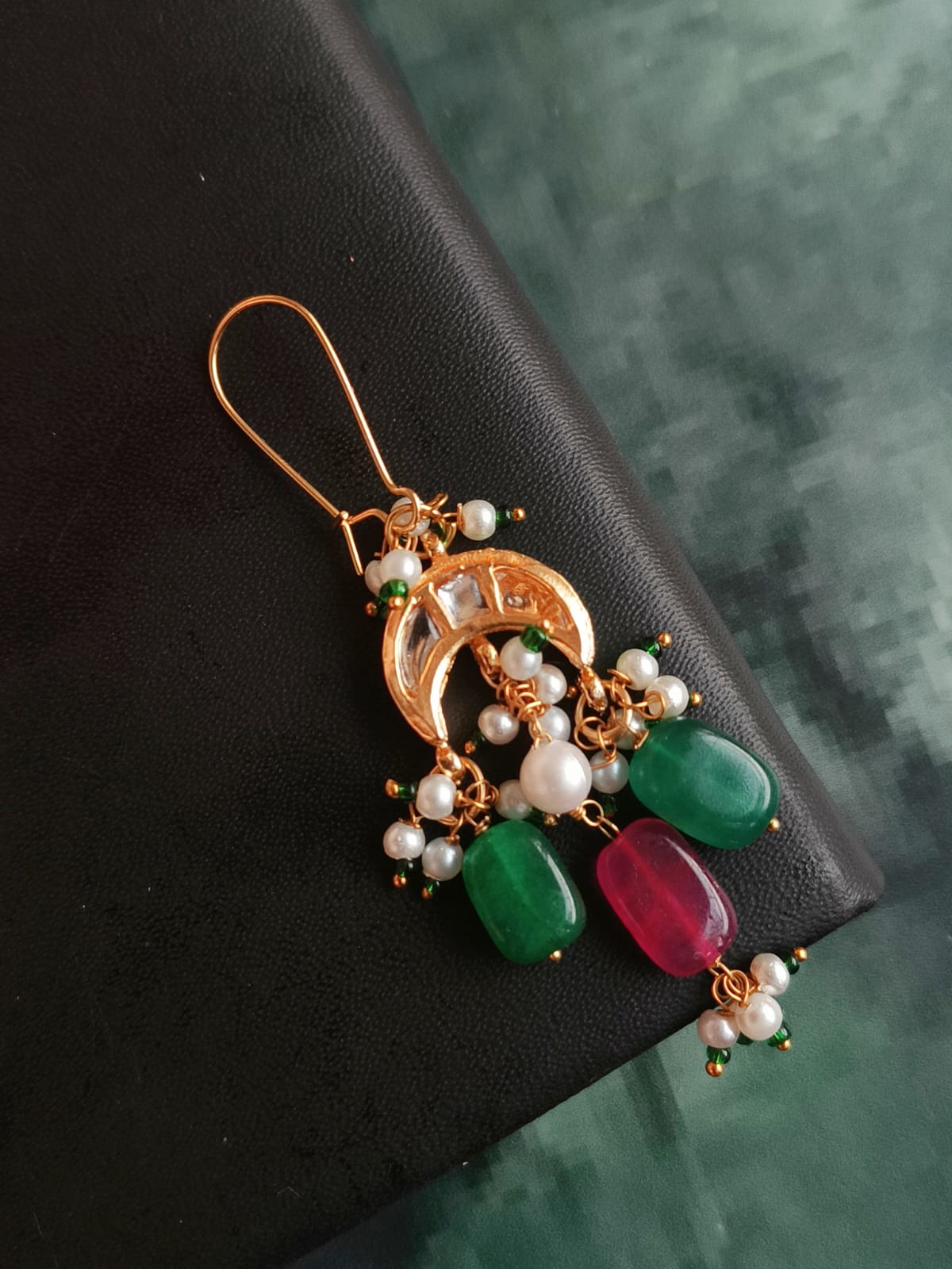 Kundan Nartural Stones Earring