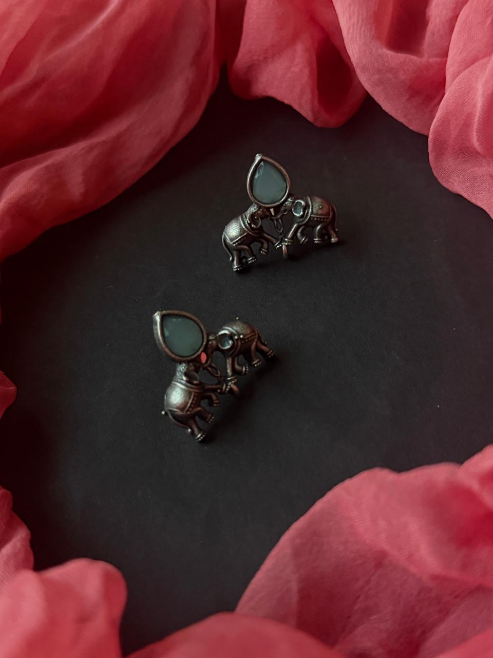 Monalisa Stone Oxidized Choker with Earring set