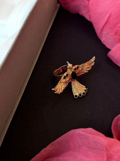 Golden Eagle shape Monalisa Stone Ring