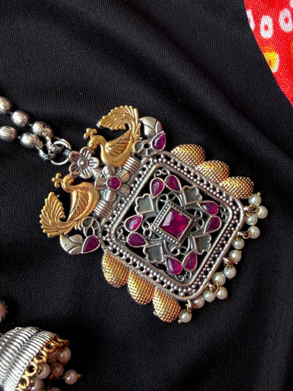 Dual Tone Oxidized Pendant Chain Necklace with Earring set