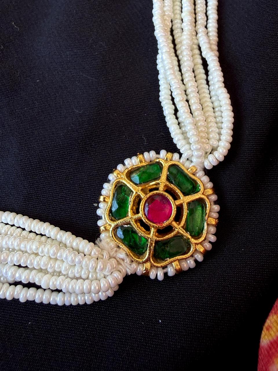 Pachi Kundan Pendant Choker Necklace with Earring set
