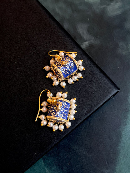 Meenakari Box and Jhumki set of 2 pairs