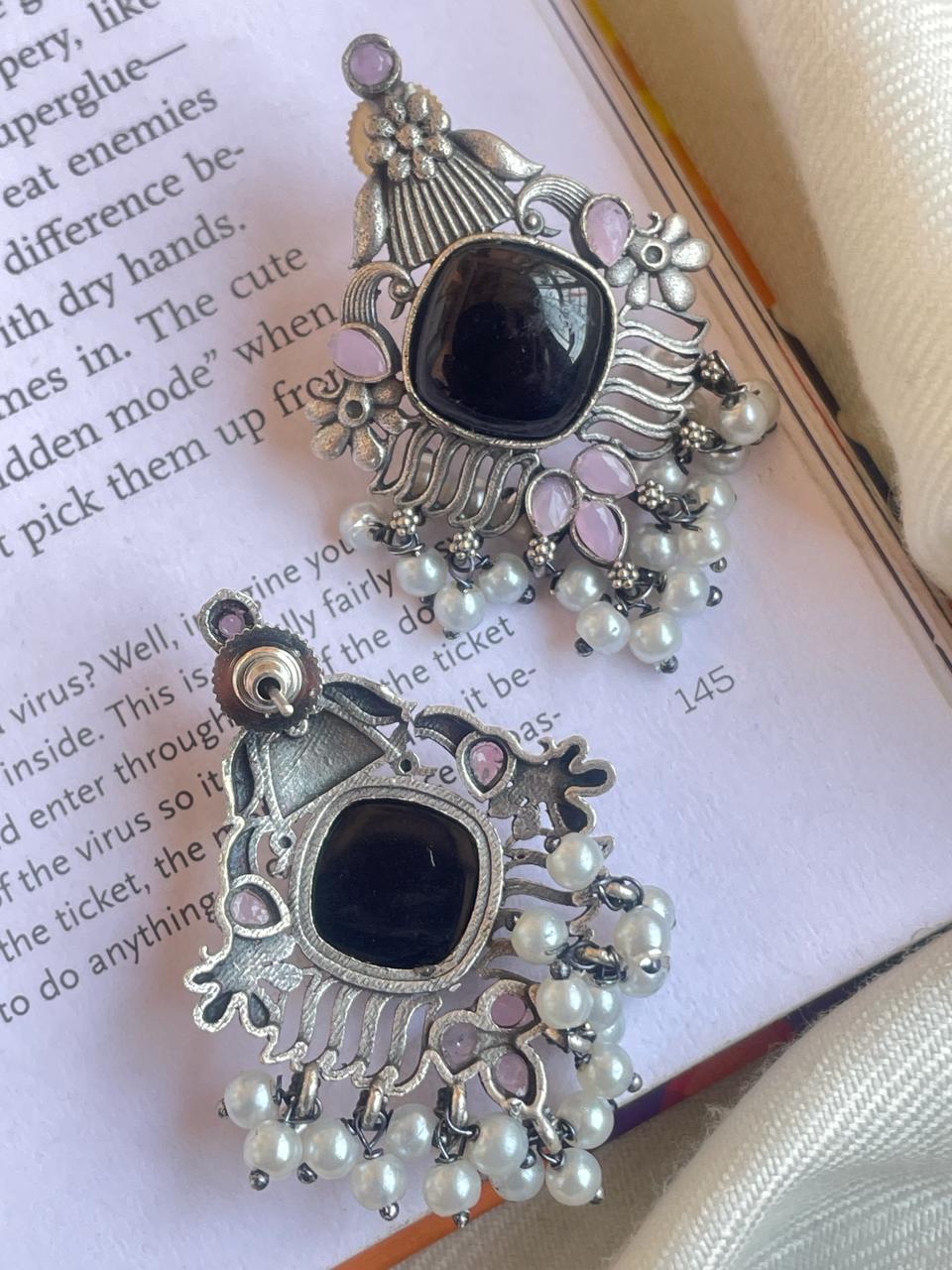 Silver Replica Monalisa Stone Beaded Stud Earring