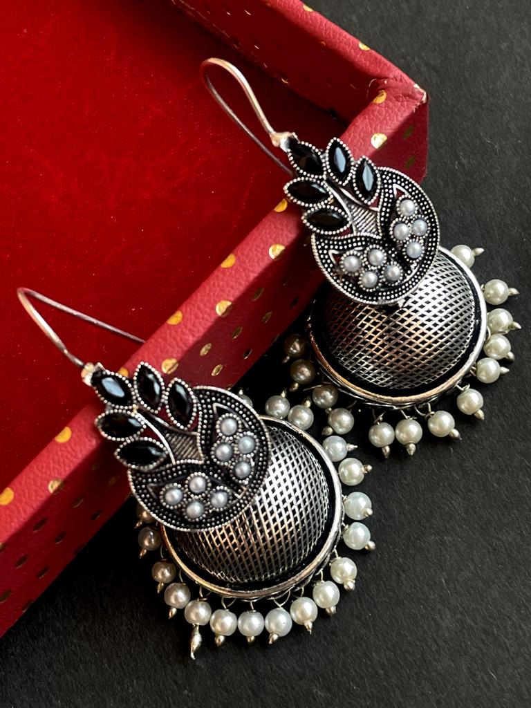 Black Polish Antique Top with Jhumki Earring