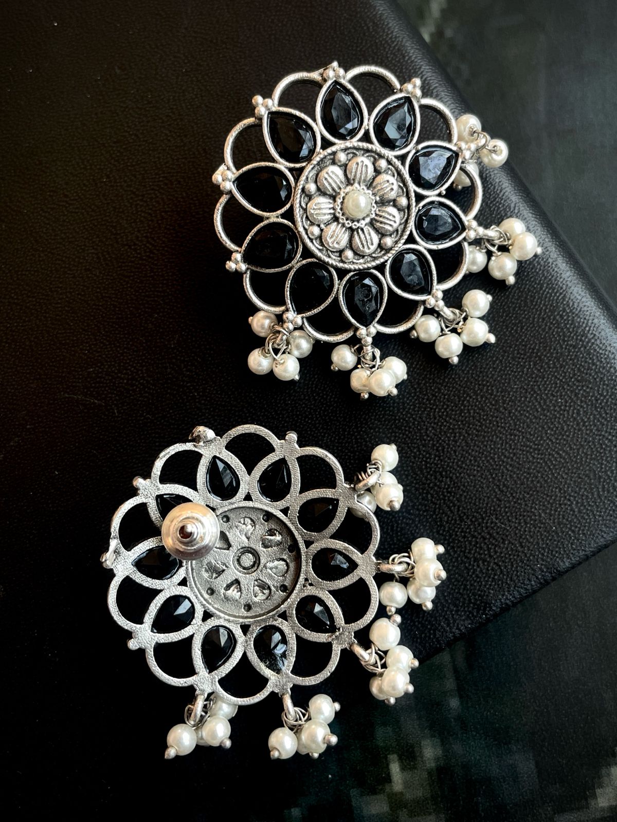 Oxidized Floral Stone Beaded Earring