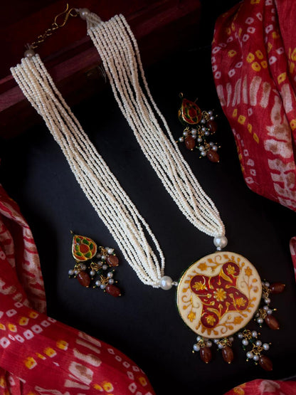 Lakh Beaded Pendant Necklace with Lakh Earring Set