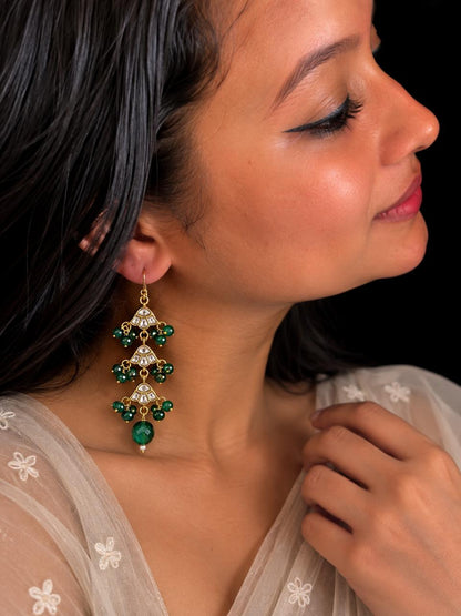 Pachi Kundan Stone Beaded Earring