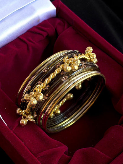 Glass Bangles with Metal Bangles set