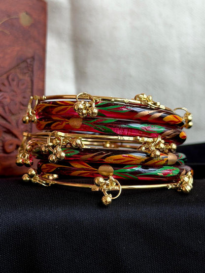 Glass Bangles with Metal Bangles set
