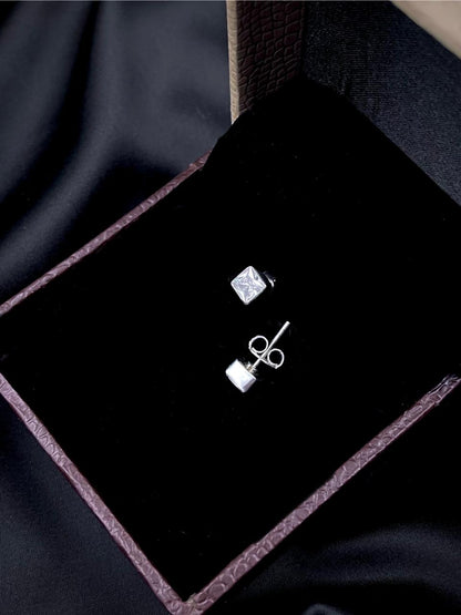 AD Stone 92.5 Silver Stud Square Earring