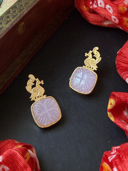 Carving Stone Golden Stud Earring