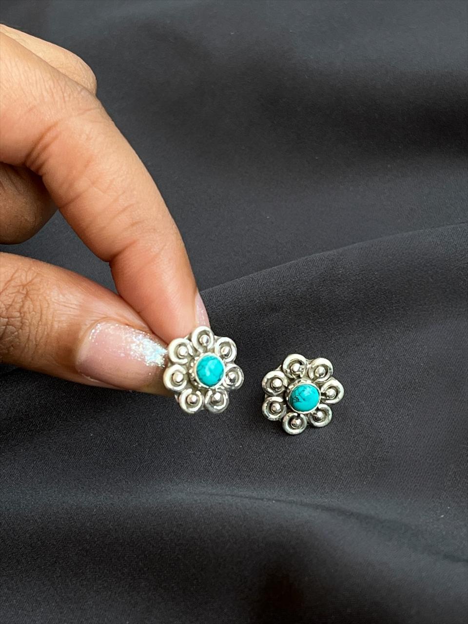 Floral 92.5 Silver Stud Earring