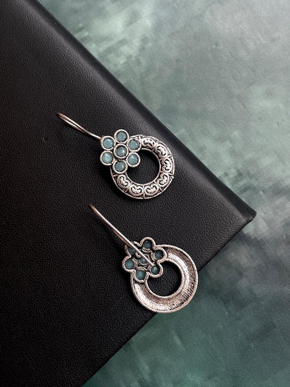 Small Stone Oxidized Round Light Weight Earring