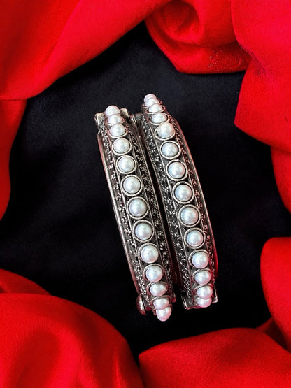 Oxidized Openable Kada set with Pearl