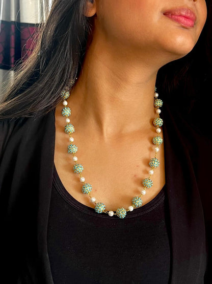 Trendy Ball Golden Necklace