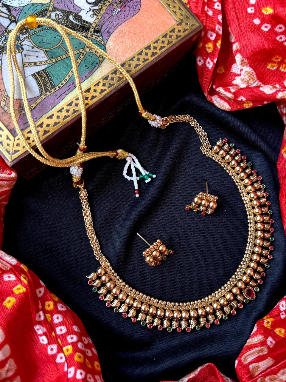 Matt Gold Finish Choker Necklace with Earring set