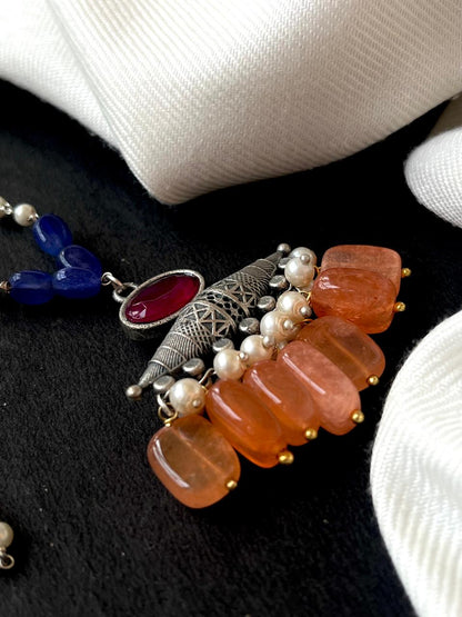 Jade Stones Oxidized Pendant Beaded Chain Necklace