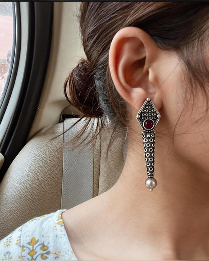 Monalisa Stone Oxidized Dangler Earring