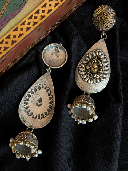 Dual Tone Lone Partywear Earring