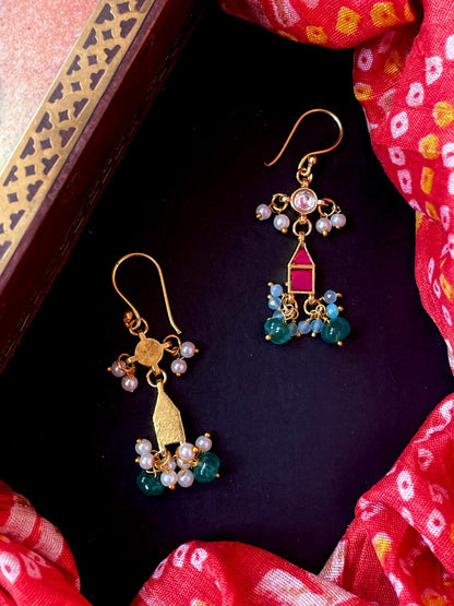 Pachi Kundan Beaded Geometrical Earring