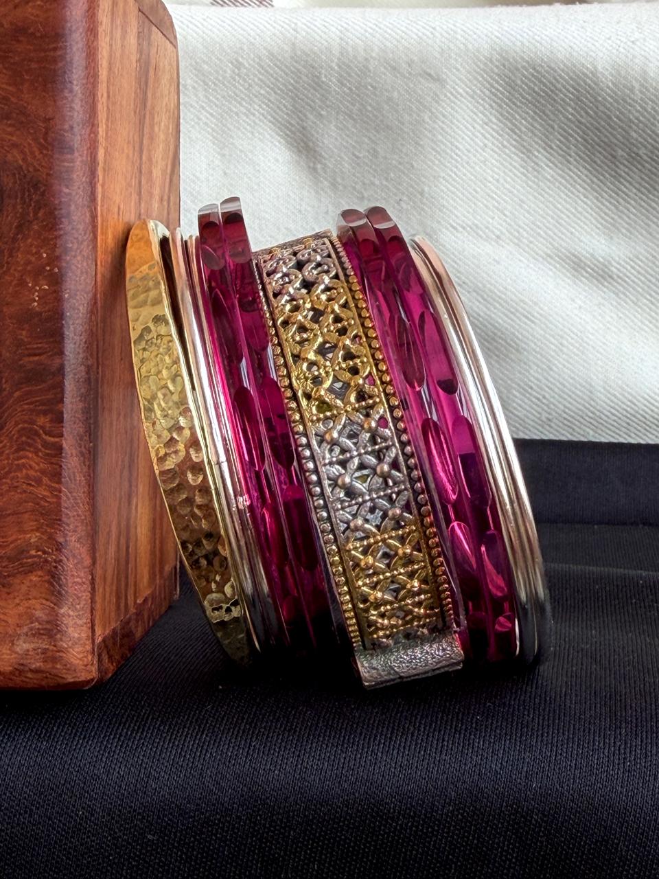 Acrylic Jelly Bangles with Metal Bangles and Kada set