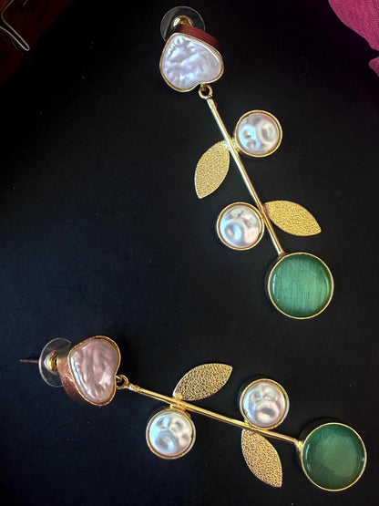 Monalisa Stone Shell Pearl Golden Leaf Earring