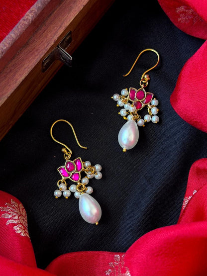 Pachi Kundan with Pearl Beaded Earring
