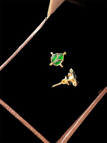 Pachi Kundan Small Stud Earring