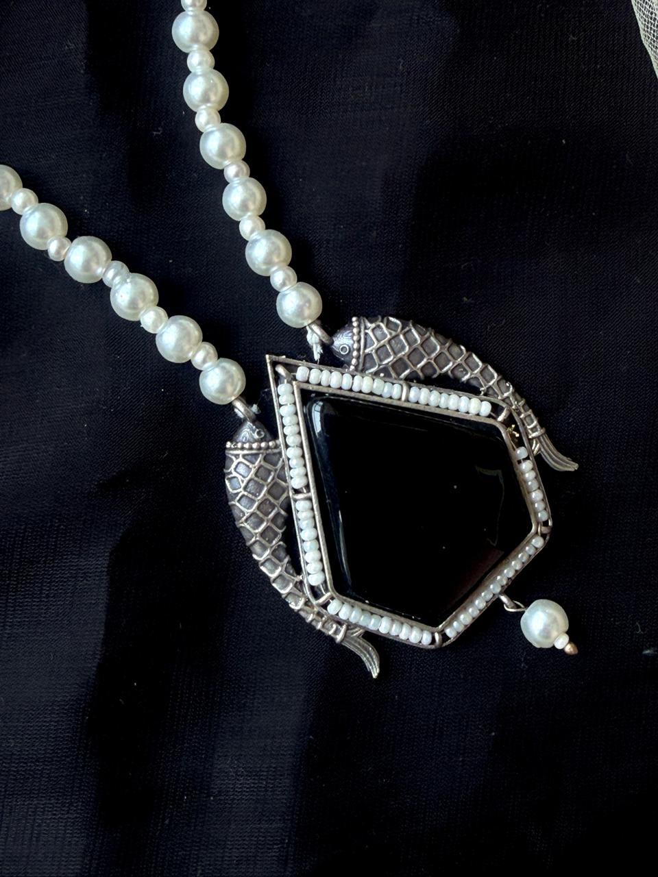 Monalisa Stone Oxidized Pendant Baeded Mala Necklace with Earring set