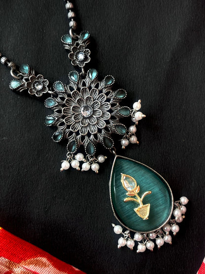 Monalisa Stone Pendant Oxidized Necklace with Earring Set