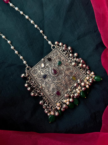 Oxidized Pendant Beaded Chain Necklace