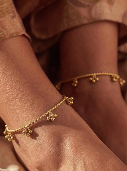 Golden Twisted Openable Anklet with Ghunghroo