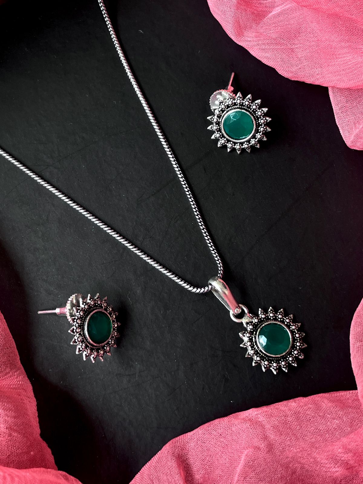 Monalisa Stone Oxidize Pendant Chain Necklace with Earring set