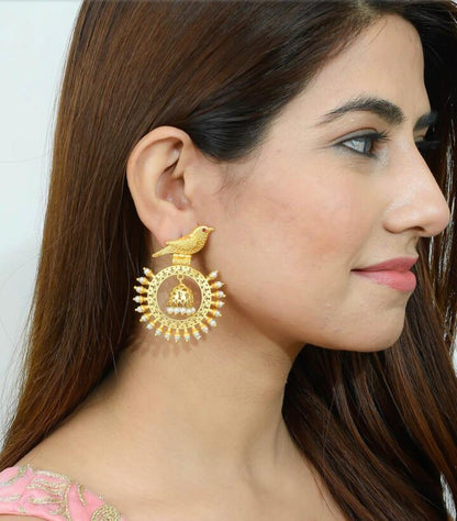 Golden Look Like Earring