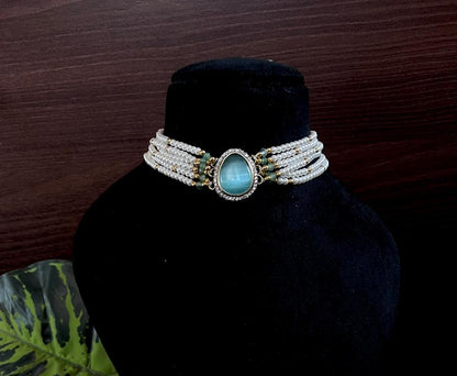 Monalisa Stone Pendant Pearl Five Layer Mala Choker Necklace